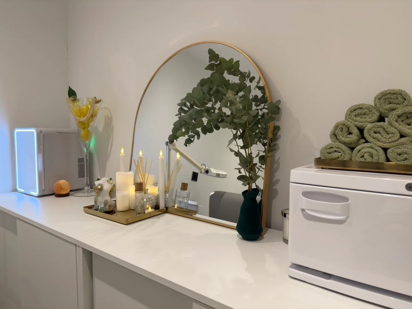Zest Beauty Studio elegant vanity with candles